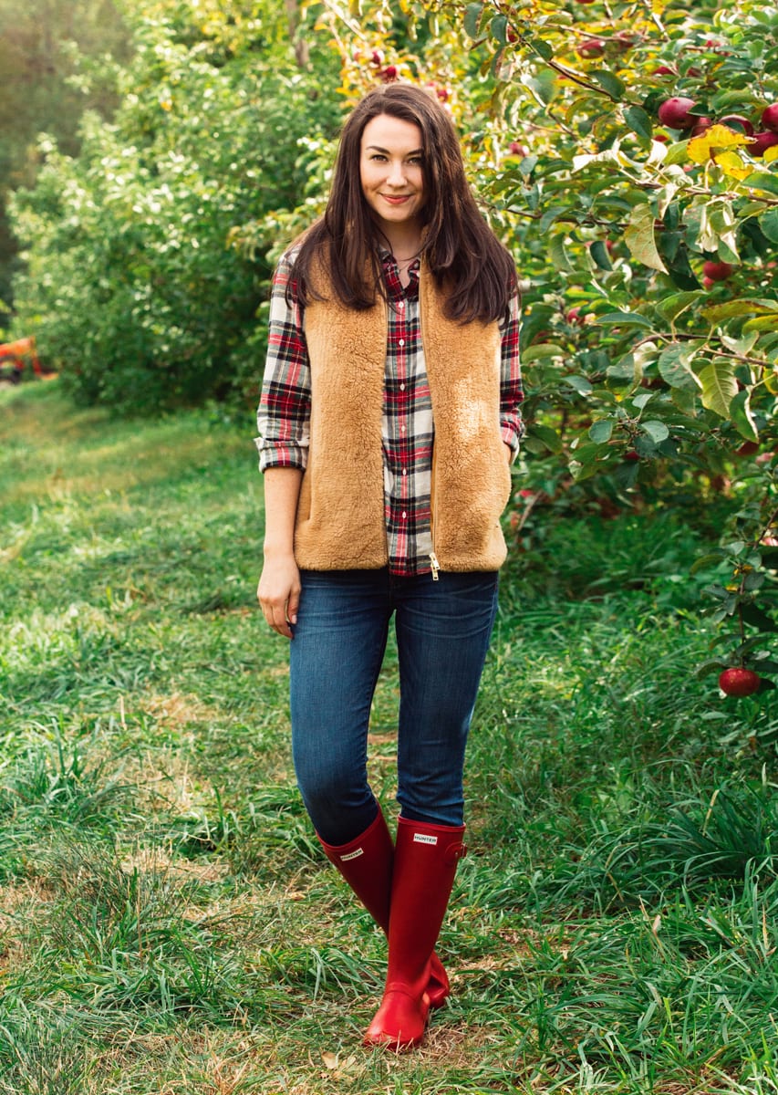 fall apple picking outfits